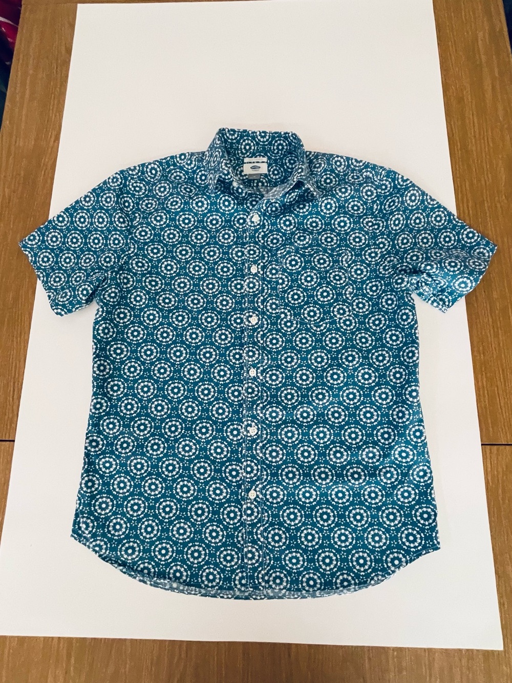 Old Navy Teal Geometric Short-Sleeve Button-Down Shirt